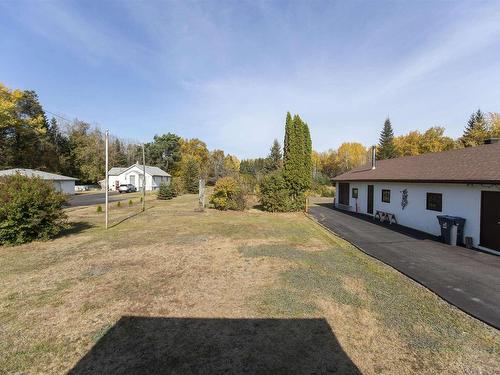 1551 Broadway Avenue, Thunder Bay, ON - Outdoor