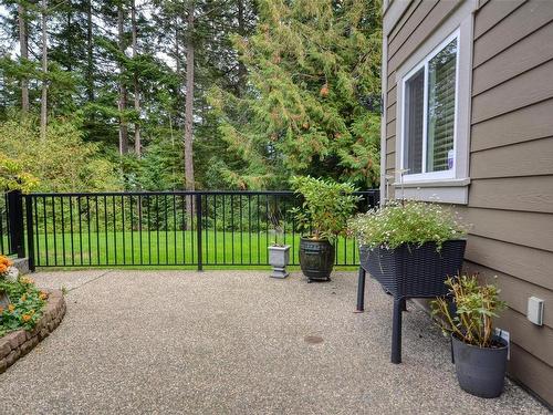 420 Pelican Dr, Colwood, BC 