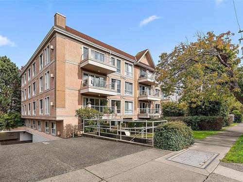 406-1014 Rockland Ave, Victoria, BC - Outdoor With Balcony