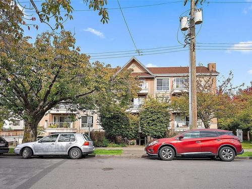 406-1014 Rockland Ave, Victoria, BC - Outdoor