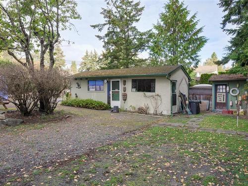 1143 Munro St, Esquimalt, BC 