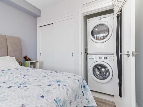 809-838 Broughton St, Victoria, BC - Indoor Photo Showing Laundry Room