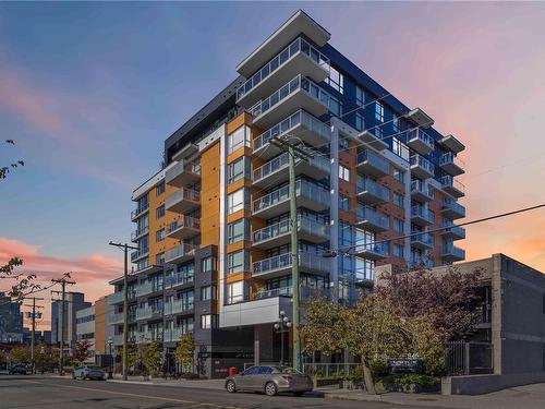 809-838 Broughton St, Victoria, BC - Outdoor