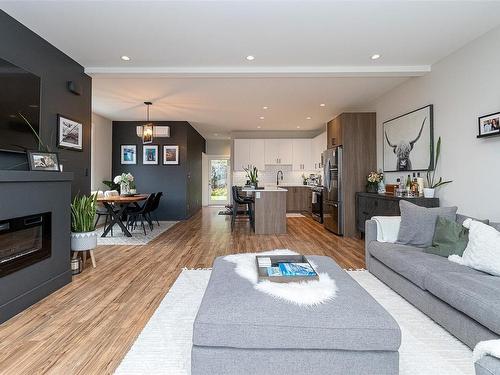 2168 Mountain Heights Dr, Sooke, BC - Indoor Photo Showing Living Room With Fireplace