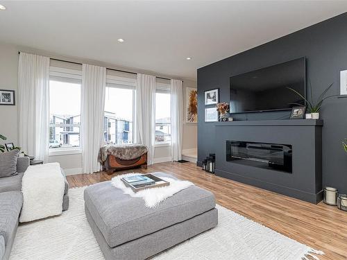 2168 Mountain Heights Dr, Sooke, BC - Indoor Photo Showing Living Room With Fireplace