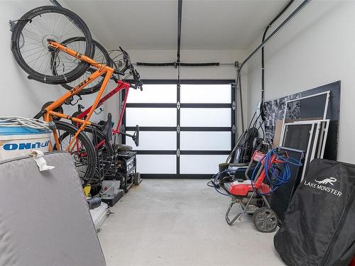 2168 Mountain Heights Dr, Sooke, BC - Indoor Photo Showing Garage