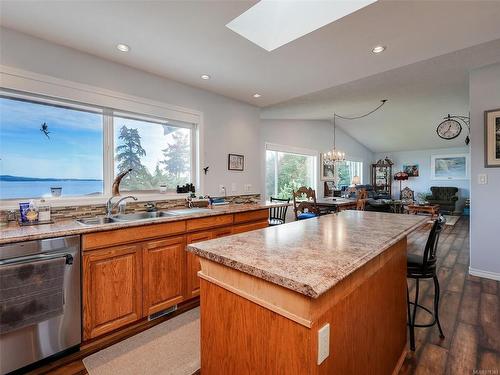 2467 Mill Bay Rd, Mill Bay, BC 