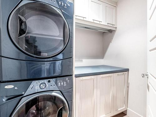 Salle de lavage - 2670 Rue Honoré-De Balzac, Sherbrooke (Les Nations), QC - Indoor Photo Showing Laundry Room