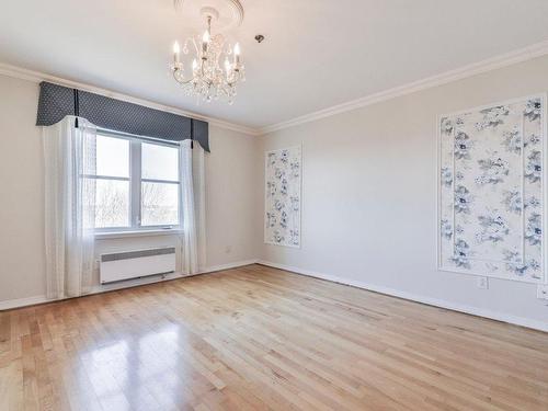 Master bedroom - 303-125 Rue D'Angoulême, Sainte-Julie, QC - Indoor Photo Showing Other Room