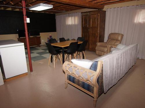 Family room - 28 1Re Rue Bastien, Saint-Alphonse-Rodriguez, QC - Indoor Photo Showing Basement