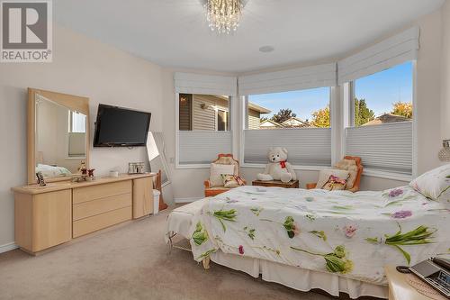 2365 Stillingfleet Road Unit# 384, Kelowna, BC - Indoor Photo Showing Bedroom