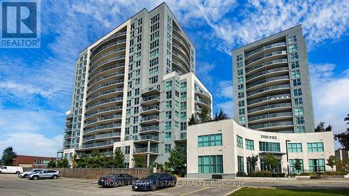 1509 - 2152 Lawrence Avenue E, Toronto, ON - Outdoor With Balcony With Facade