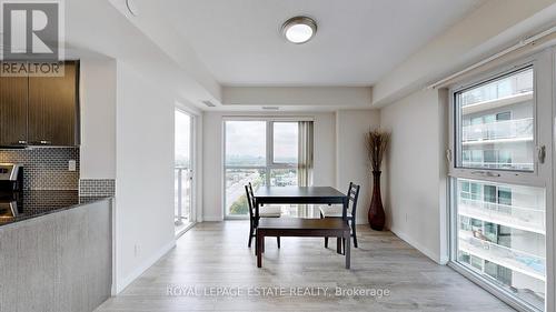 1509 - 2152 Lawrence Avenue E, Toronto, ON - Indoor Photo Showing Dining Room