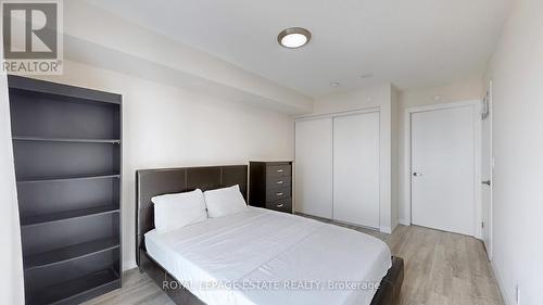 1509 - 2152 Lawrence Avenue E, Toronto, ON - Indoor Photo Showing Bedroom