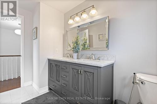 3401 Drummond Road, Mississauga, ON - Indoor Photo Showing Bathroom