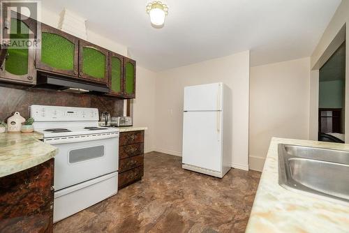 4 Murchison Road, Madawaska, ON - Indoor Photo Showing Kitchen With Double Sink