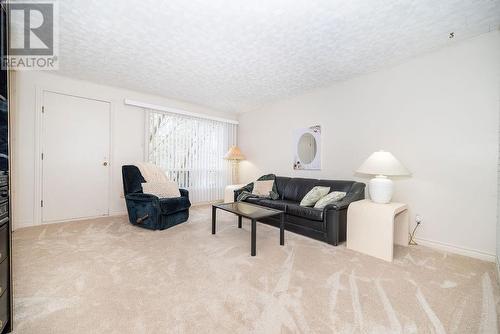 4 Murchison Road, Madawaska, ON - Indoor Photo Showing Other Room