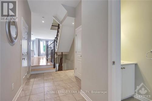 198 Mattingly Way, Ottawa, ON - Indoor Photo Showing Other Room