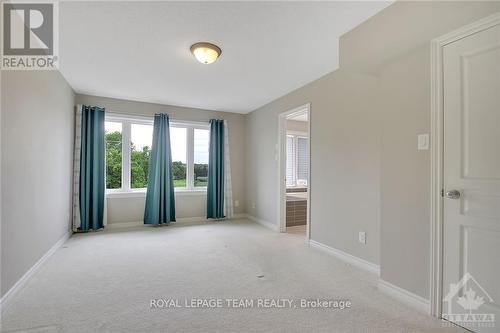 198 Mattingly Way, Ottawa, ON - Indoor Photo Showing Other Room