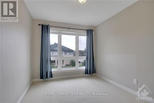 198 Mattingly Way, Ottawa, ON - Indoor Photo Showing Other Room