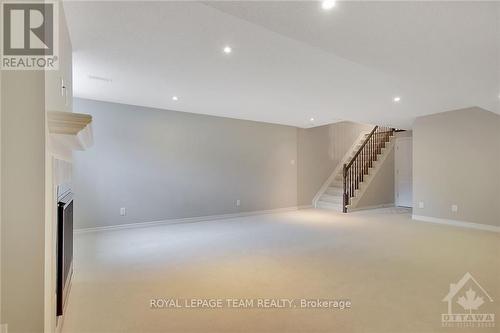 198 Mattingly Way, Ottawa, ON -  Photo Showing Other Room