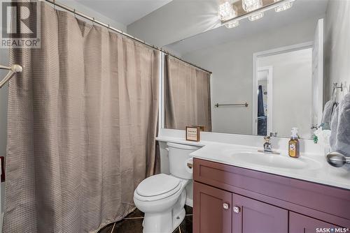 1502 Junor Avenue, Saskatoon, SK - Indoor Photo Showing Bathroom