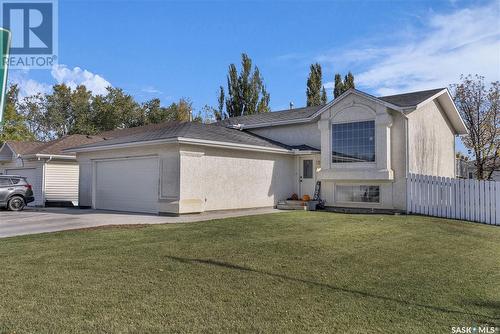 1502 Junor Avenue, Saskatoon, SK - Outdoor