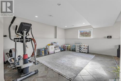 1502 Junor Avenue, Saskatoon, SK - Indoor Photo Showing Gym Room