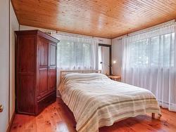 Master bedroom - 