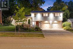 1863 HEATHER HILLS DRIVE  Burlington, ON L7P 2Z1