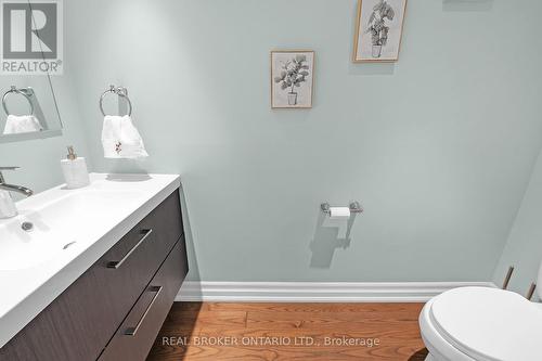 1863 Heather Hills Drive, Burlington, ON - Indoor Photo Showing Bathroom