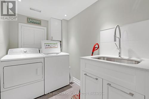 1863 Heather Hills Drive, Burlington, ON - Indoor Photo Showing Laundry Room