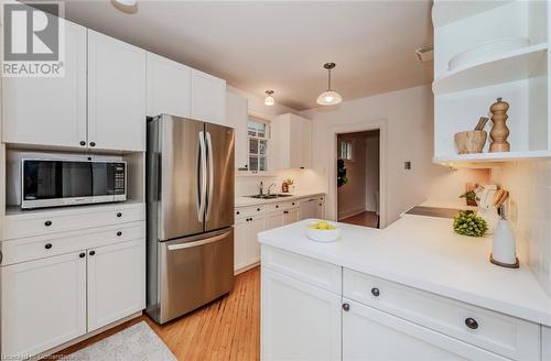 272 Mary Street, Waterloo, ON - Indoor Photo Showing Kitchen