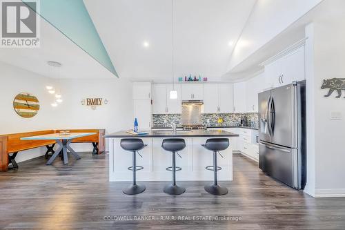 222 Strachan Street, Port Hope, ON - Indoor Photo Showing Kitchen With Upgraded Kitchen