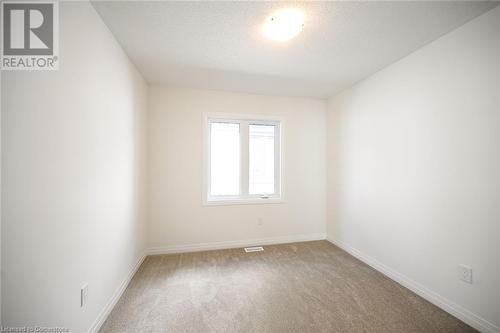 377 Provident Way, Hamilton, ON - Indoor Photo Showing Other Room