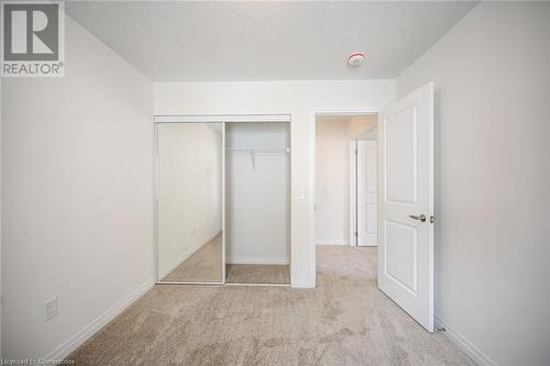 377 Provident Way, Hamilton, ON - Indoor Photo Showing Other Room