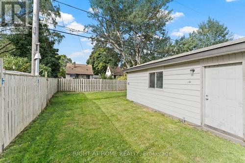 981 Partington Avenue W, Windsor, ON - Outdoor