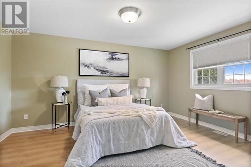 998 Fielding Court, Windsor, ON - Indoor Photo Showing Bedroom