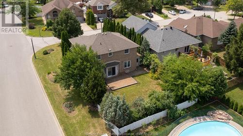 998 Fielding Court, Windsor, ON - Outdoor