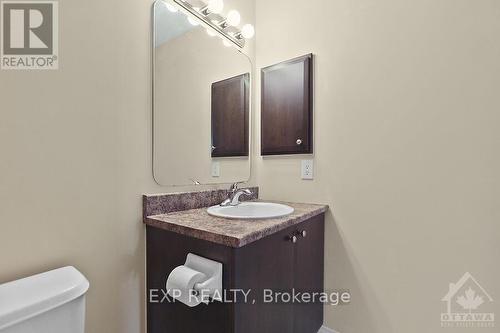 361 Royal Fern Way, Ottawa, ON - Indoor Photo Showing Bathroom