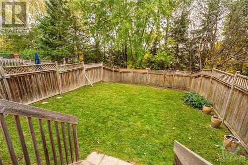 133 Hemlo Crescent, Ottawa, ON - Outdoor With Backyard