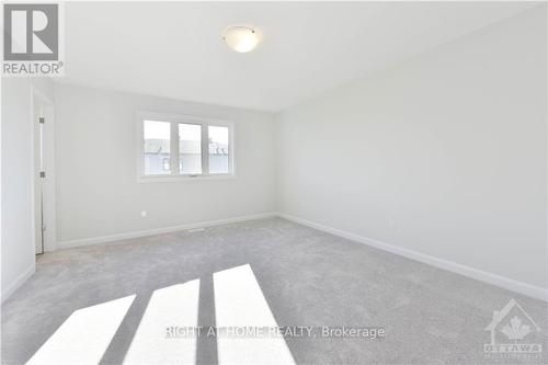 505 Winterset Road, Ottawa, ON - Indoor Photo Showing Other Room