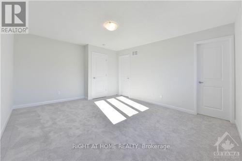 505 Winterset Road, Ottawa, ON - Indoor Photo Showing Other Room