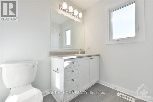 505 Winterset Road, Ottawa, ON - Indoor Photo Showing Bathroom