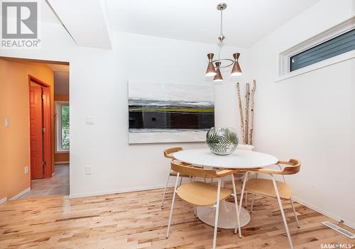 335 E Avenue S, Saskatoon, SK - Indoor Photo Showing Dining Room