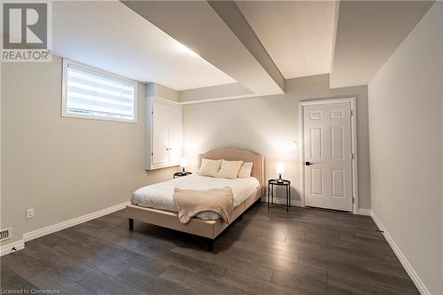 955 Stonecliffe Walk, Kitchener, ON - Indoor Photo Showing Bedroom