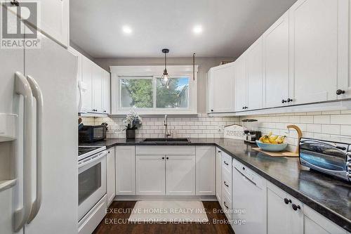 13 - 149 St. Catharines Street, West Lincoln, ON - Indoor Photo Showing Kitchen