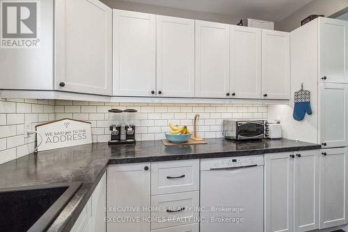 13 - 149 St. Catharines Street, West Lincoln, ON - Indoor Photo Showing Kitchen