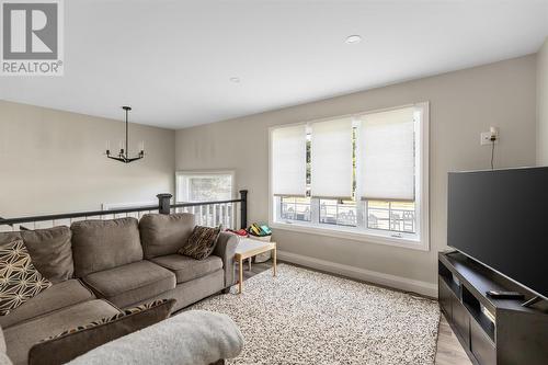 542 Boundary Rd, Sault Ste. Marie, ON - Indoor Photo Showing Living Room