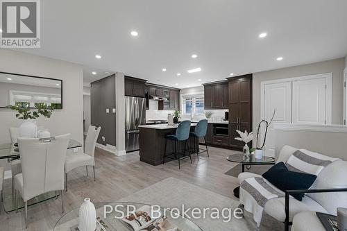 15 Wenderly Drive, Aurora, ON - Indoor